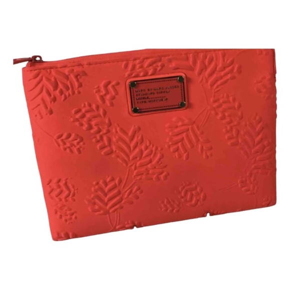 Marc By Marc Jacobs Tablet Case Pouch Embossed Padded Neon Orange - Picture 1 of 2